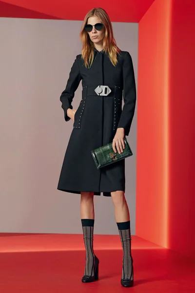 Look 12